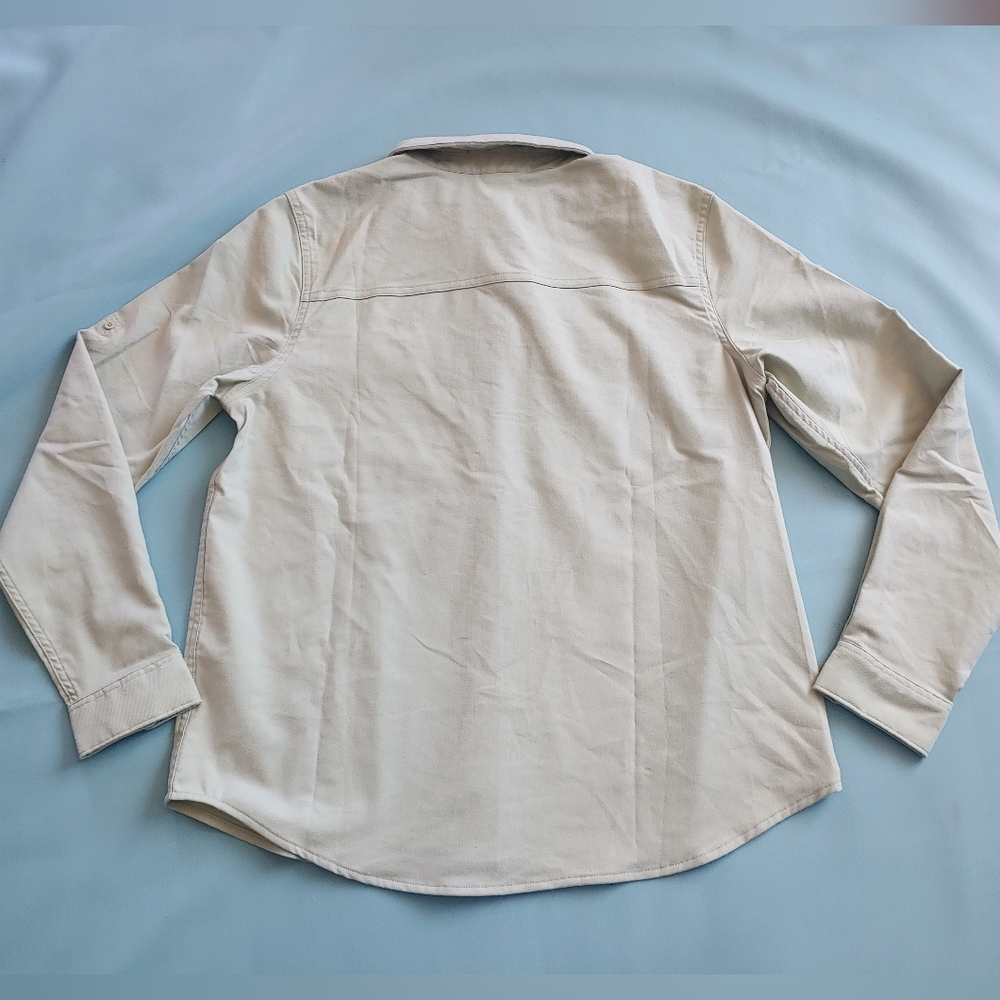 Patagonia®Women's Early Rise Stretch Fishing Shirt in Salvia green - Picture 3 of 10